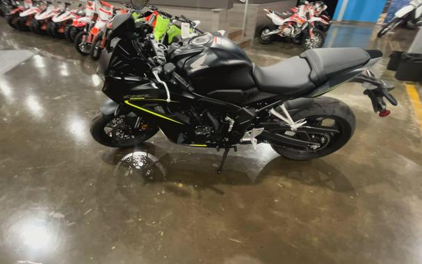 2026 Honda CBR650R E-CLUTCH