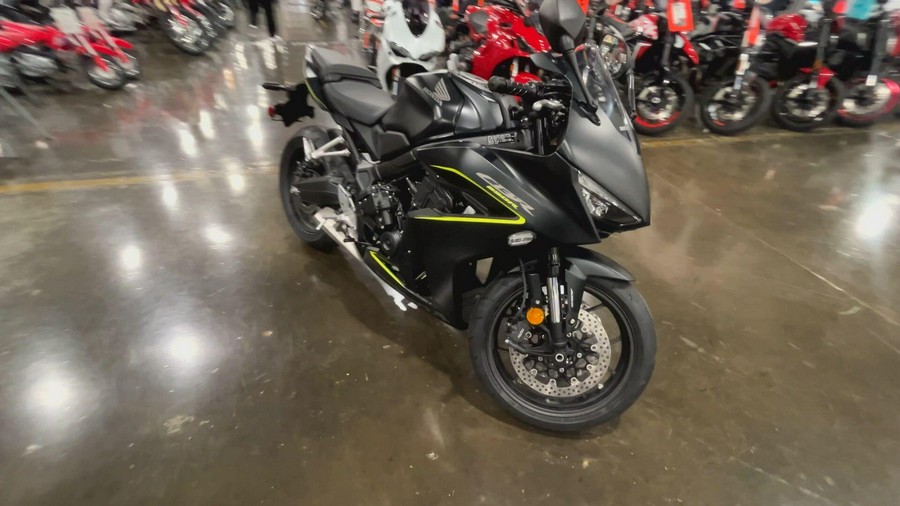 2026 Honda CBR650R E-CLUTCH