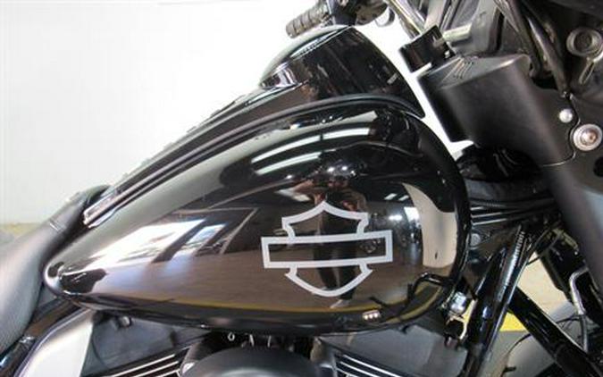 2016 Harley-Davidson Street Glide® Special