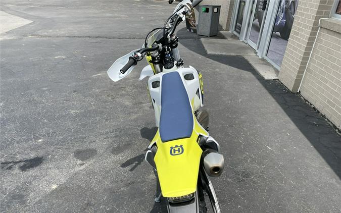 2024 Husqvarna TE 300