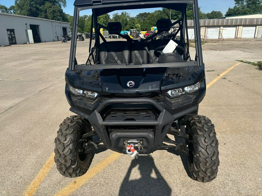 2024 Can-Am™ Defender PRO XT HD10