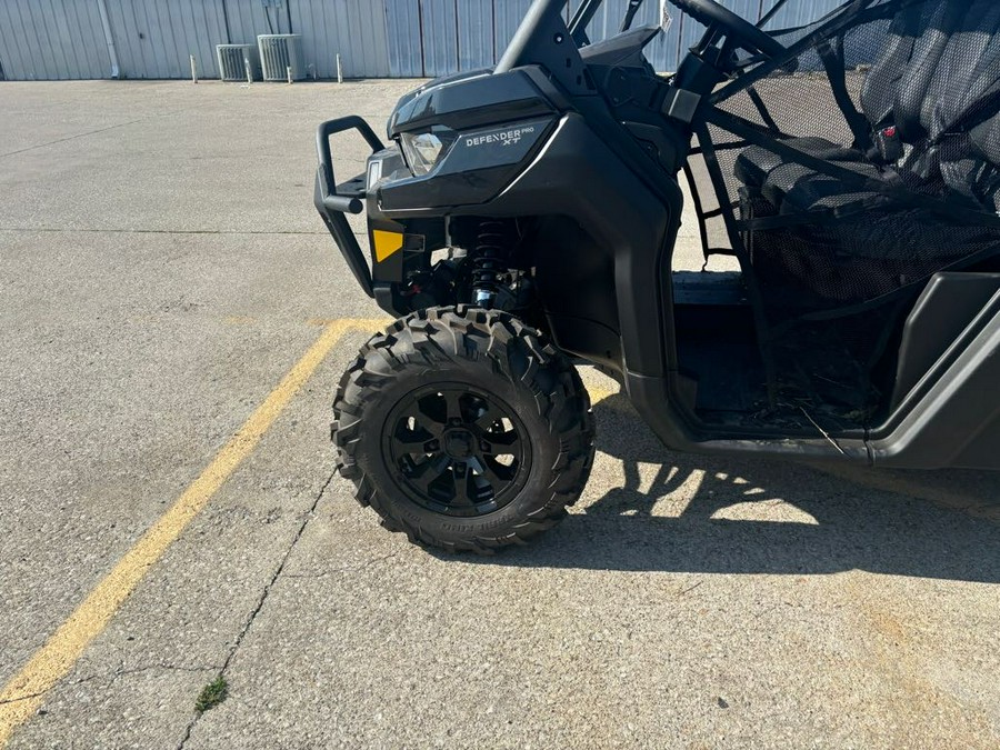 2024 Can-Am™ Defender PRO XT HD10