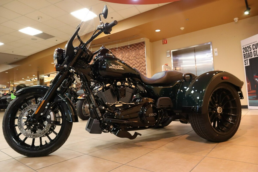 2024 Harley-Davidson HD FLRT Touring Trike Freewheeler