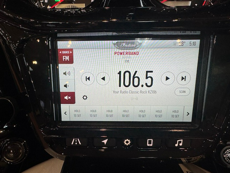 2026 Indian Motorcycle® Pursuit 112 Dark Horse® with PowerBand Audio Package