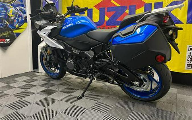2026 Suzuki GSX-S1000GX+