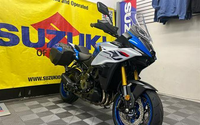 2026 Suzuki GSX-S1000GX+