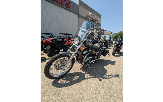 2005 Suzuki BOULEVARD S50