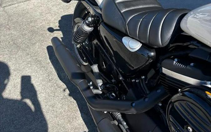 2022 Harley-Davidson IRON 883 XL883N