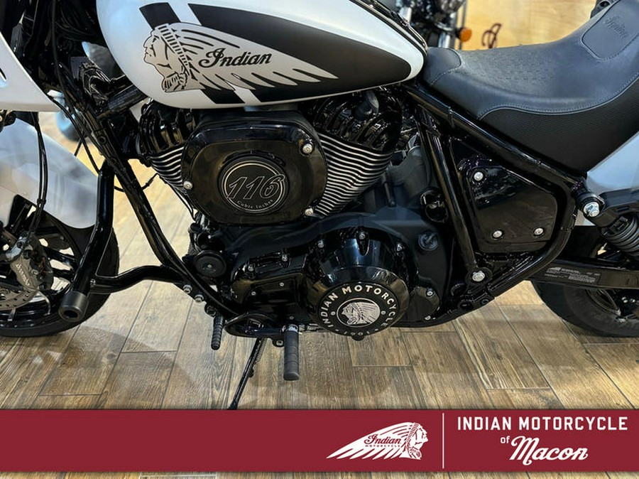 2024 Indian Motorcycle® Sport Chief Ghost White Metallic Smoke