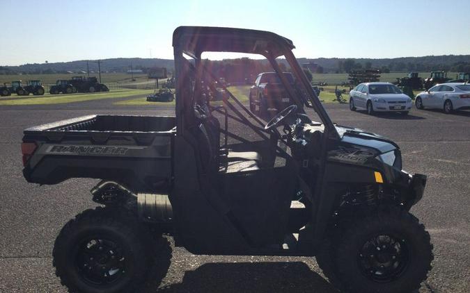 2025 Polaris Industries RANGER XP 1000 Premium Onyx Black