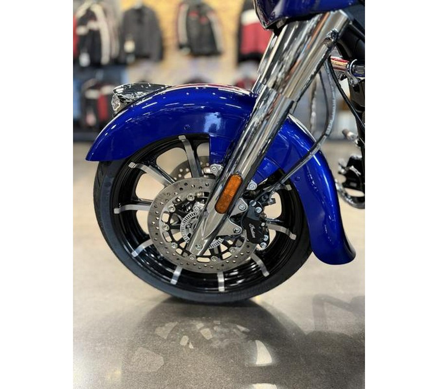 2024 Indian Motorcycle® Chieftain® Limited with Powerband Audio Package Spirit Blue Metallic