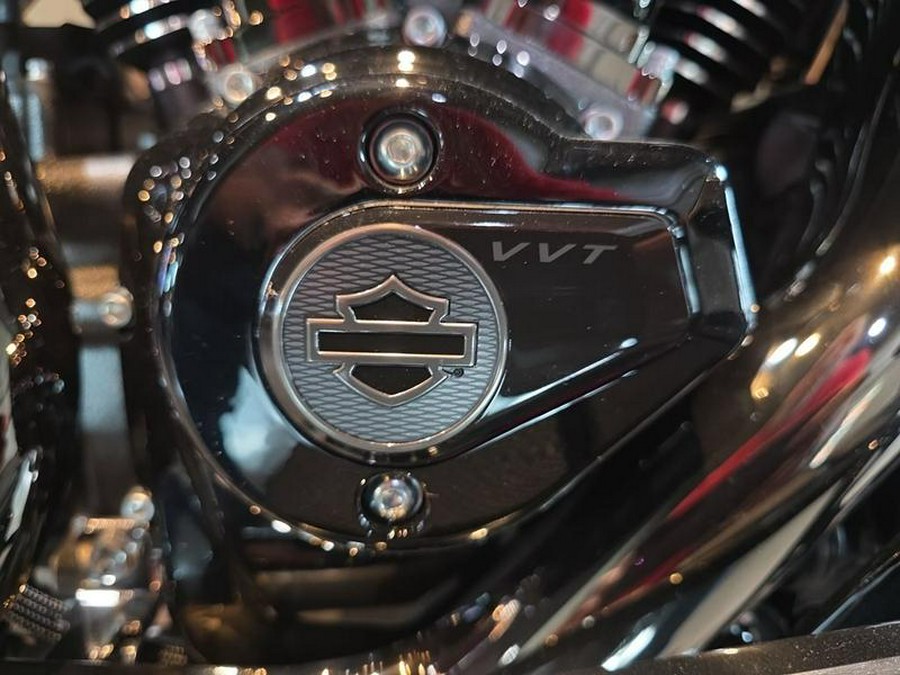 2025 Harley-Davidson® FLTRXSE - CVO™ Road Glide®