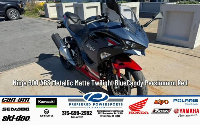 2026 Kawasaki Ninja 500 SE ABS Metallic Matte Twilight Blue/Candy Persimmon Red