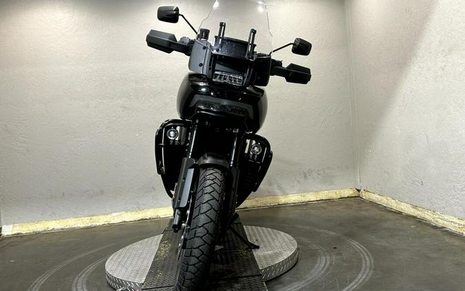 2026 Harley-Davidson® Pan America® 1250 ST Vivid Black Black Trim