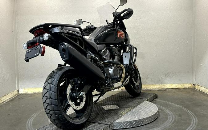 2026 Harley-Davidson® Pan America® 1250 ST Vivid Black Black Trim