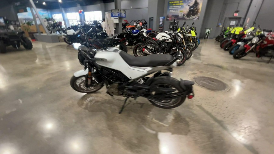 2022 Husqvarna VITPILEN 401