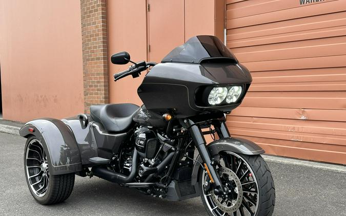 Harley-Davidson® Road Glide® 3 Gray Haze