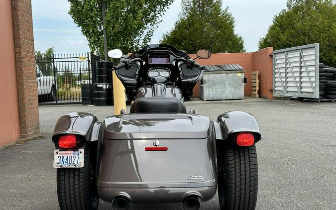 Harley-Davidson® Road Glide® 3 Gray Haze