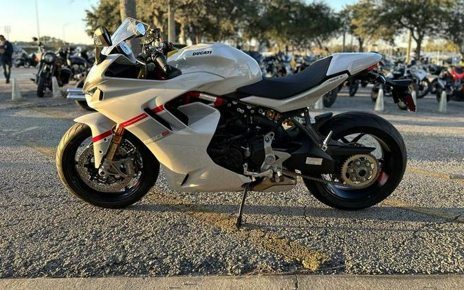 2024 Ducati Supersport 950 S White Stripe