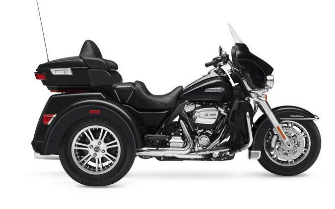 2018 Harley-Davidson® FLHTCUTG - Tri Glide® Ultra