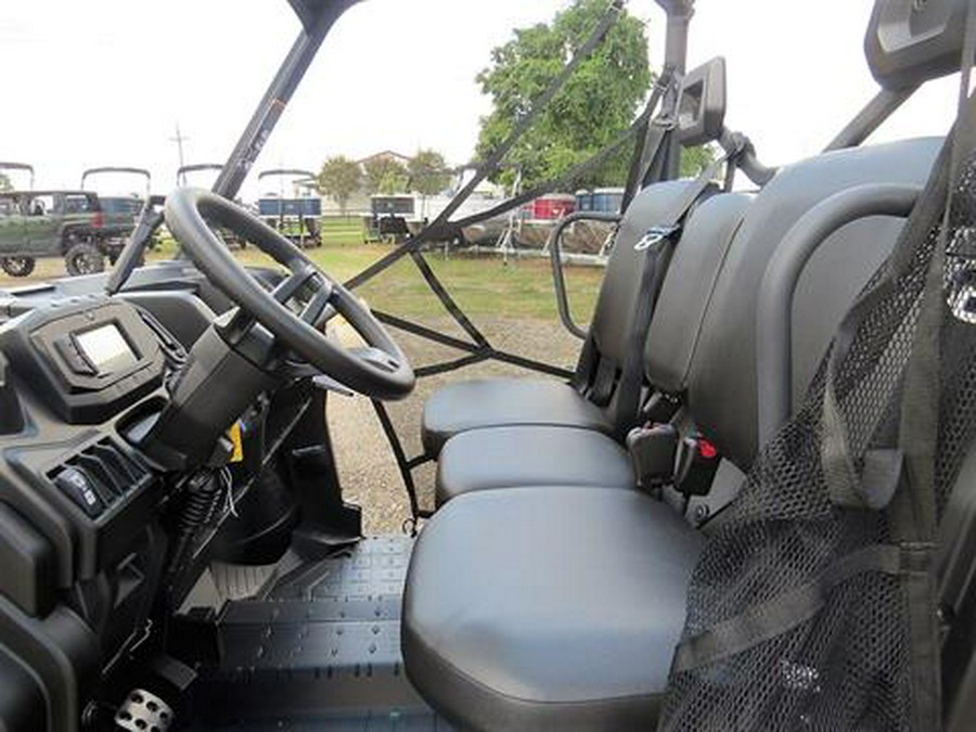 2025 Can-Am Defender DPS HD10