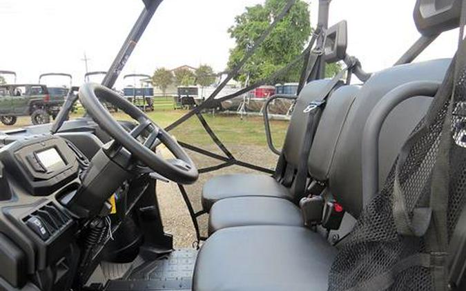 2025 Can-Am Defender DPS HD10