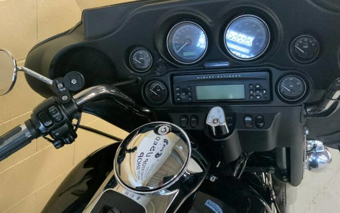 2009 Harley-Davidson FLHTCU ULTRA CLASSIC