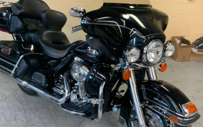 2009 Harley-Davidson® FLHTCU ULTRA CLASSIC