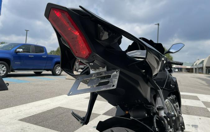 2024 Yamaha YZF-R1