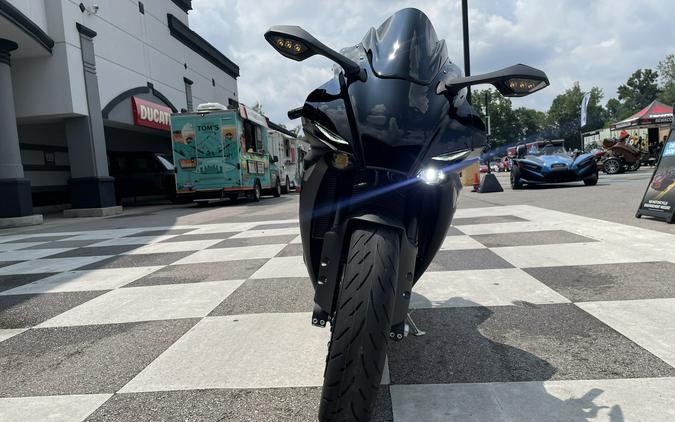 2024 Yamaha YZF-R1