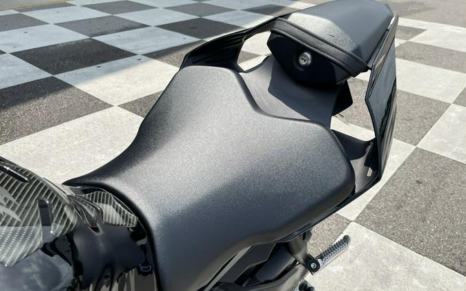 2024 Yamaha YZF-R1