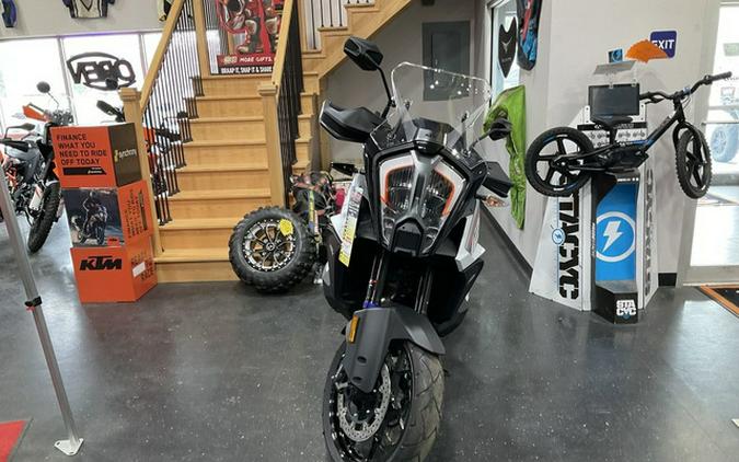 2024 KTM Super Adventure 1290 S
