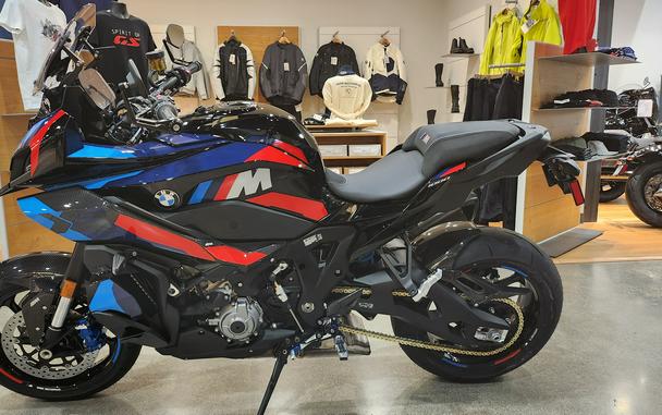 2024 BMW M 1000 XR