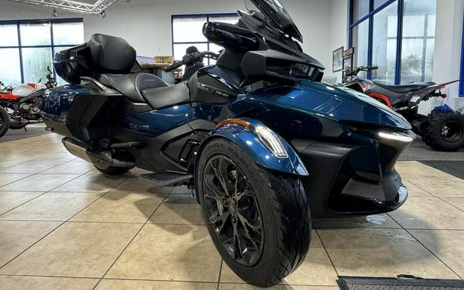 2021 Can-Am® Spyder® RT Limited Dark