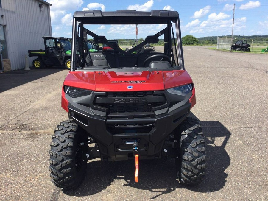 2025 Polaris Industries RANGER XP 1000 Premium Sunset Red