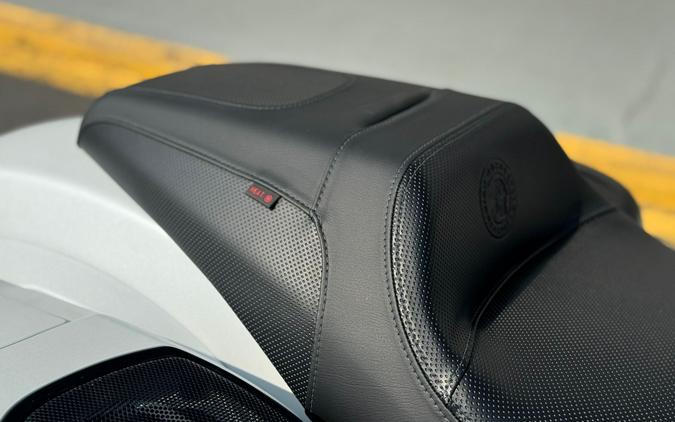 2025 Indian Motorcycle Chieftain® PowerPlus Dark Horse with PowerBand Audio