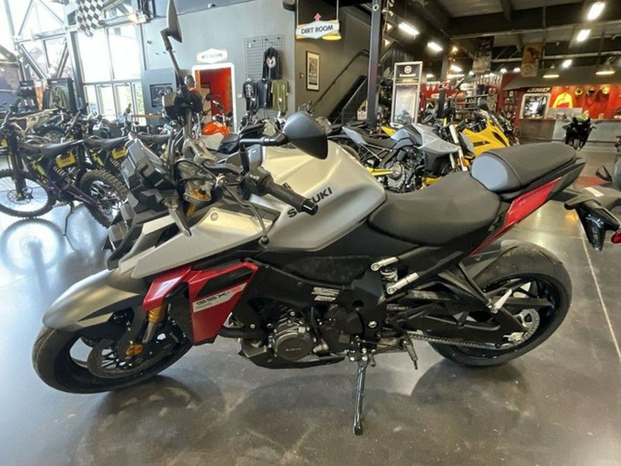 2024 Suzuki GSX-S1000
