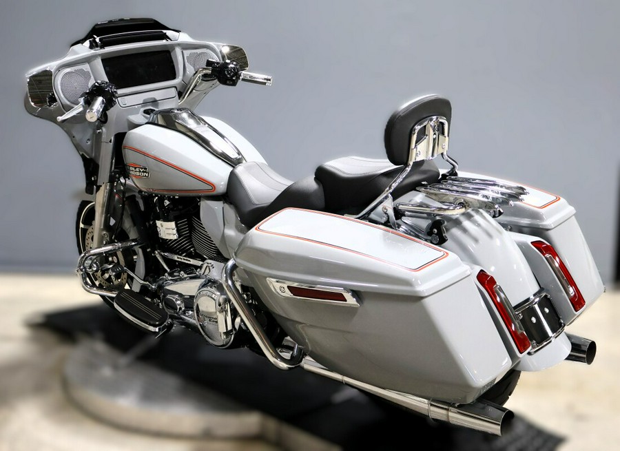 2024 Harley-Davidson Street Glide FLHX