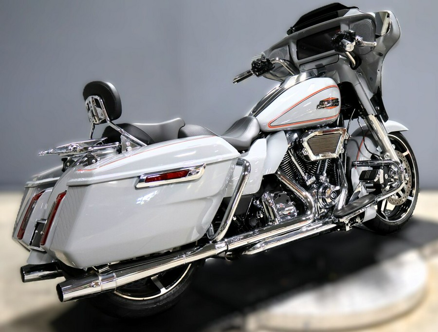 2024 Harley-Davidson Street Glide FLHX