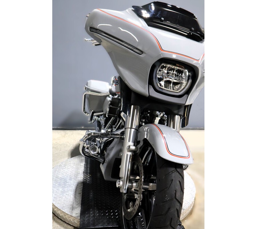 2024 Harley-Davidson Street Glide FLHX