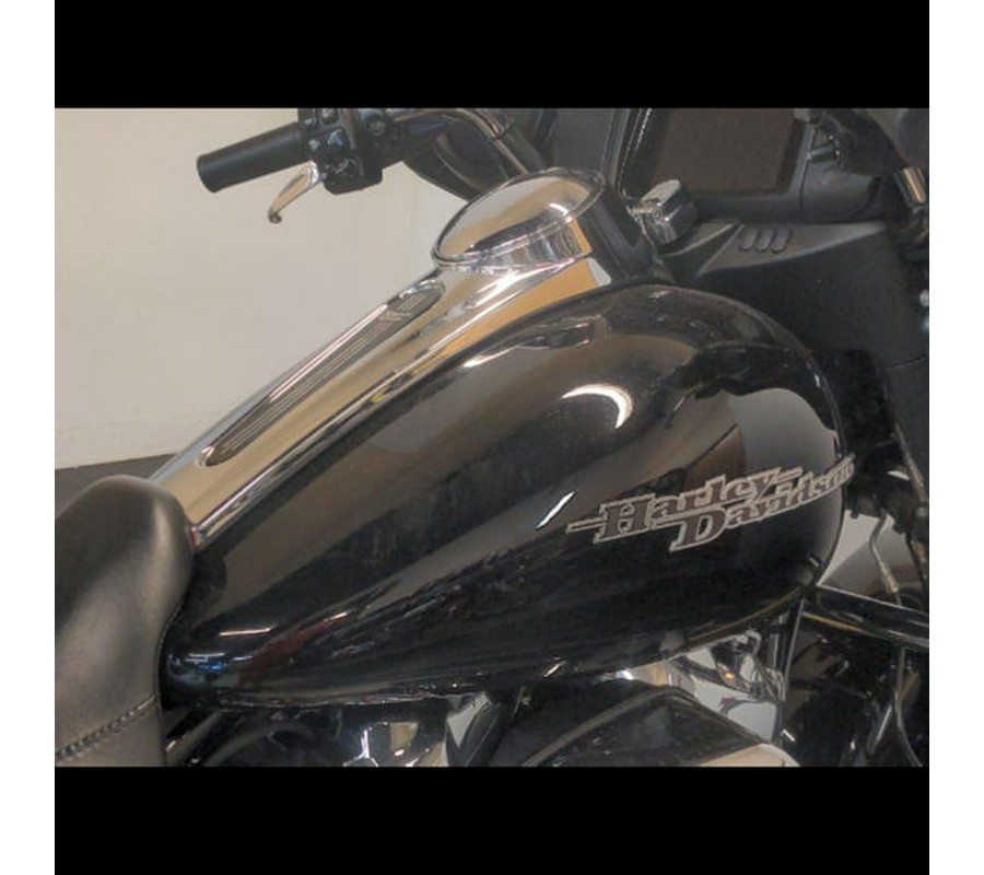 2020 Harley-Davidson® FLHX - Street Glide®