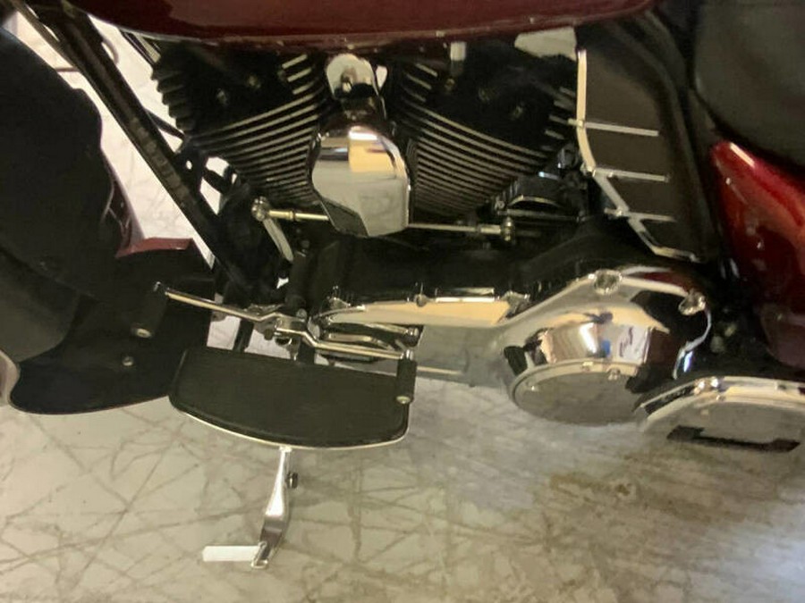 2009 Harley-Davidson® FLHTCU ULTRA CLASSIC