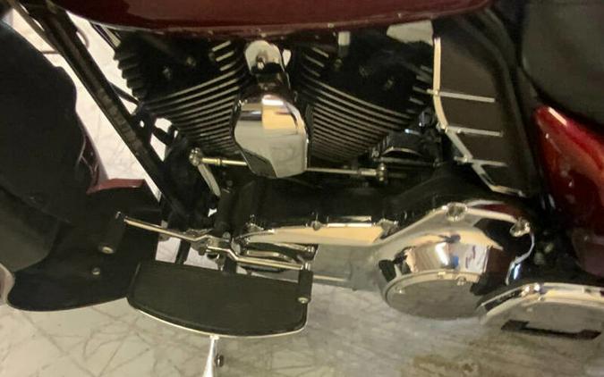 2009 Harley-Davidson® FLHTCU ULTRA CLASSIC