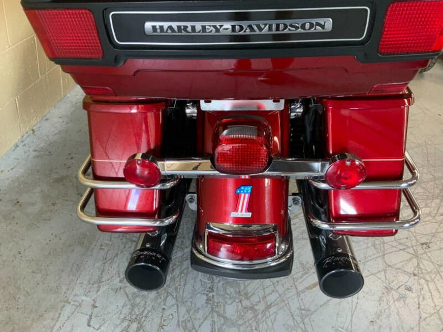 2009 Harley-Davidson® FLHTCU ULTRA CLASSIC