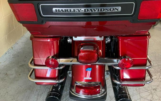 2009 Harley-Davidson® FLHTCU ULTRA CLASSIC