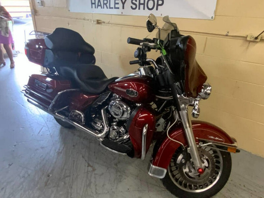 2009 Harley-Davidson® FLHTCU ULTRA CLASSIC