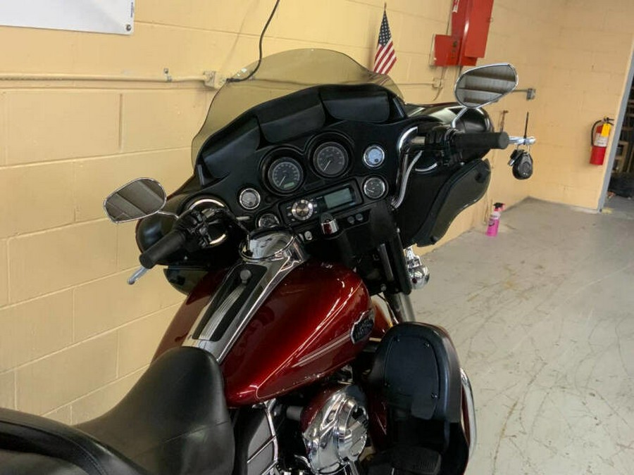 2009 Harley-Davidson® FLHTCU ULTRA CLASSIC