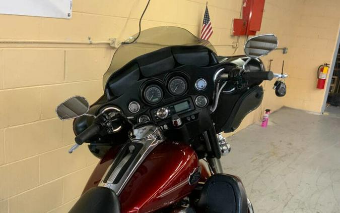 2009 Harley-Davidson® FLHTCU ULTRA CLASSIC