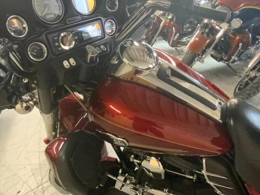 2009 Harley-Davidson® FLHTCU ULTRA CLASSIC