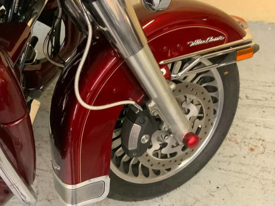 2009 Harley-Davidson® FLHTCU ULTRA CLASSIC